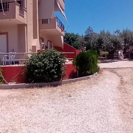 Eleni شقة نيا إيبيدافروس